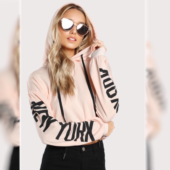 New York Cropped Hoodie🏙 - Picture 5 of 6